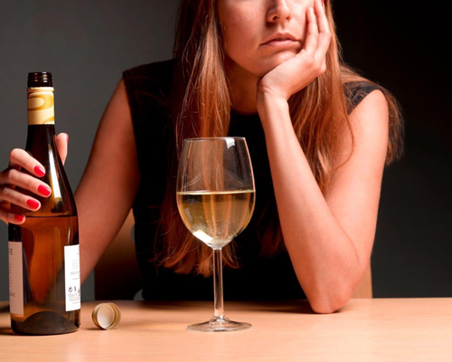 Анонимное лечение женского алкоголизма в Изобильном